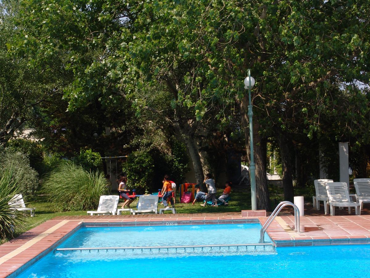 ホテルEdem Holiday Club カテリーニ エクステリア 写真